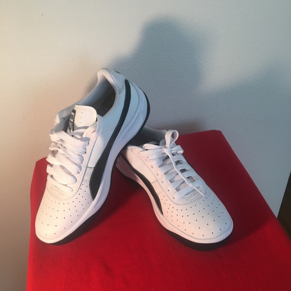 mens puma sneakers size 12